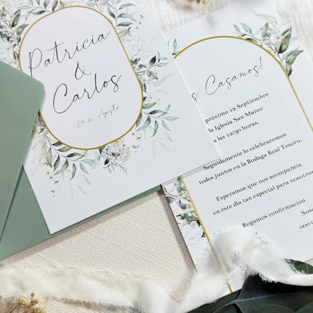 Invitación Sencilla y Elegante Floreada