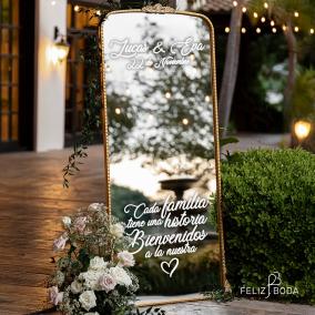 Vinilo “Cada familia tiene una historia” para Boda