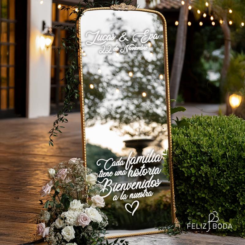 Vinilo “Cada familia tiene una historia” para Boda