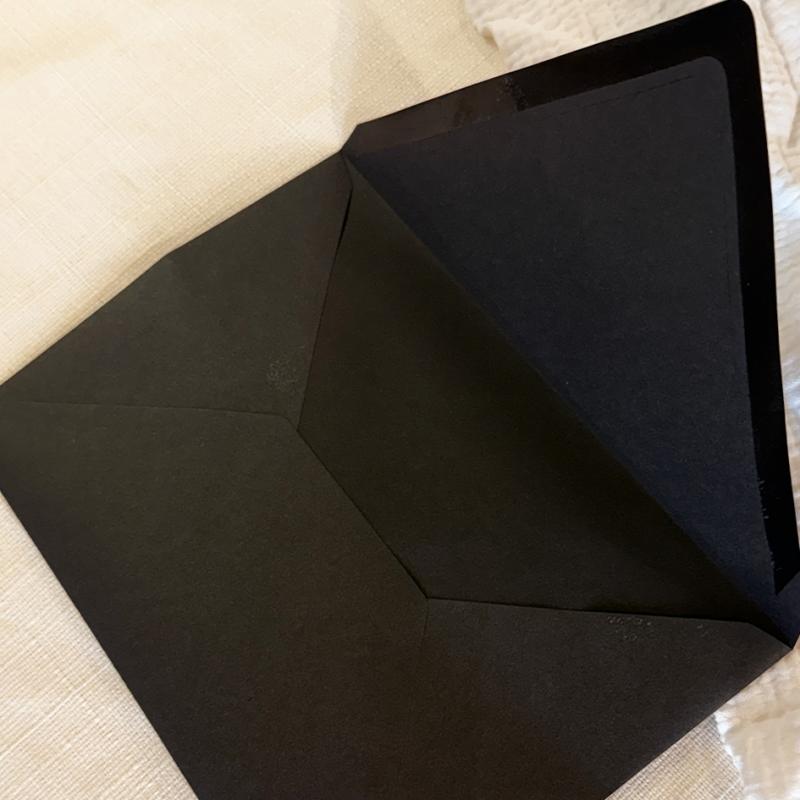 Sobres para invitaciones Negro