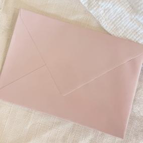 Sobres para invitaciones maquillaje