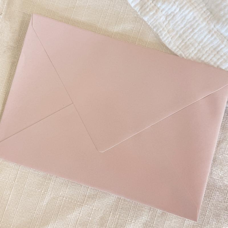 Sobres para invitaciones maquillaje