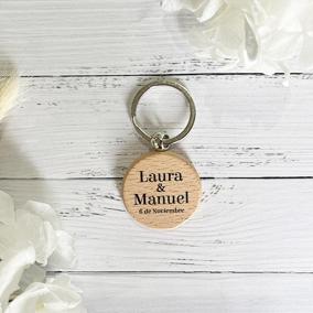 Detalle Llavero Nombre Pareja 2