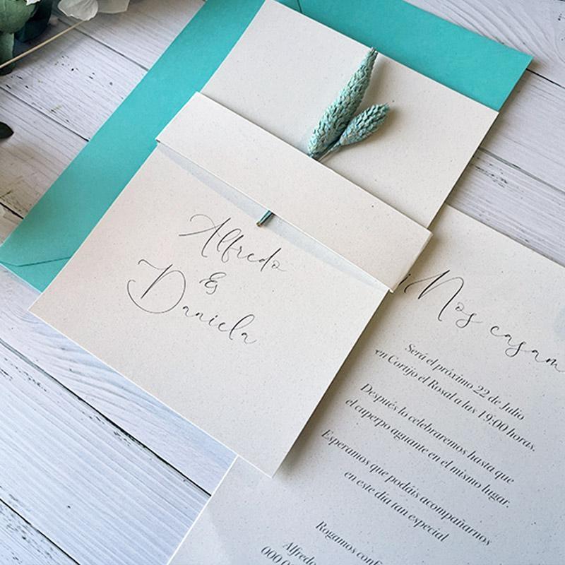 Invitación Sencilla con flores Secas