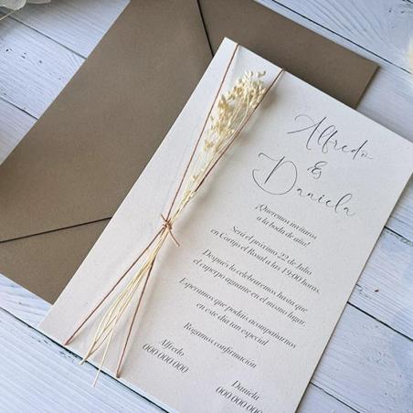 Invitación de Boda Elegante con Flores