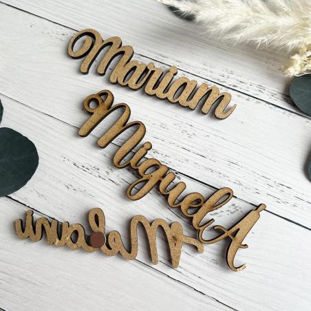 Marcasitios de madera con imán